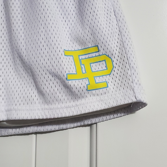 Inaka Power Shorts - Picture 2 of 5